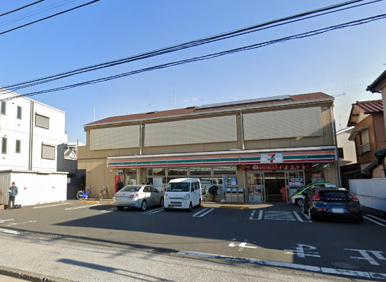 コンビニ　セブンイレブン（コンビニ）まで400m