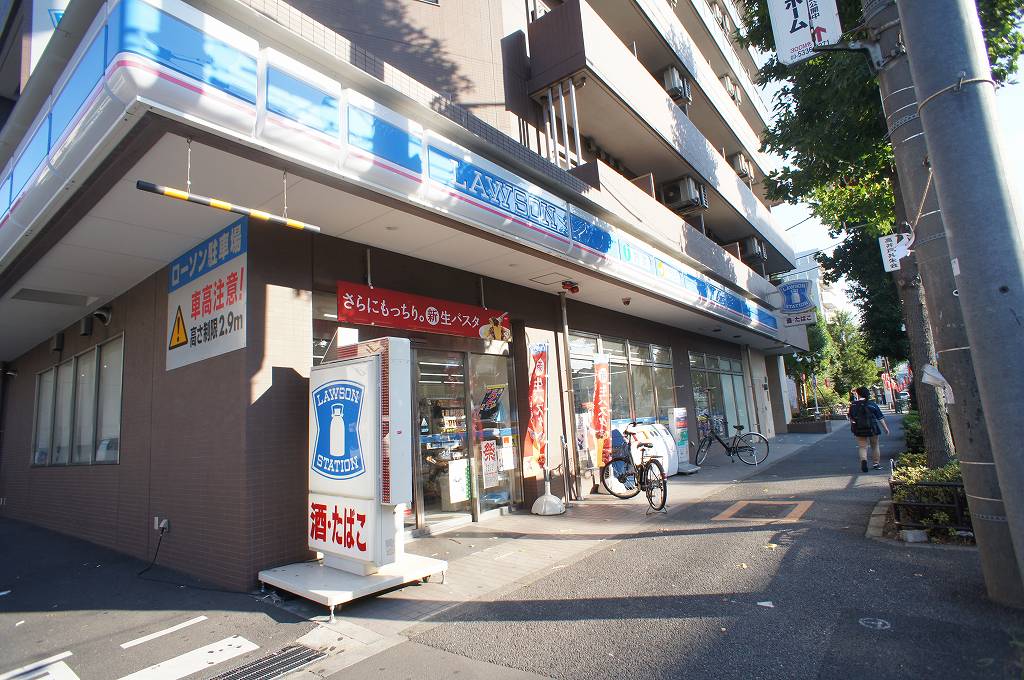 コンビニ　ローソン 杉並高井戸東二丁目店（コンビニ）まで334m