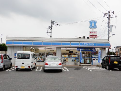 コンビニ　ローソン　水戸見川3丁目店（コンビニ）まで489m