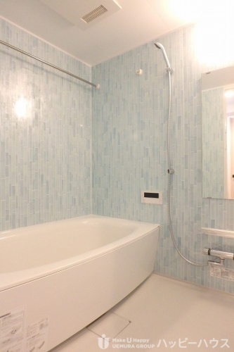 バス・シャワールーム　写真は別部屋のものになります。実際の写真を優先とします。