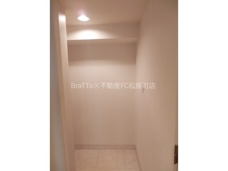 その他部屋・スペース　廊下