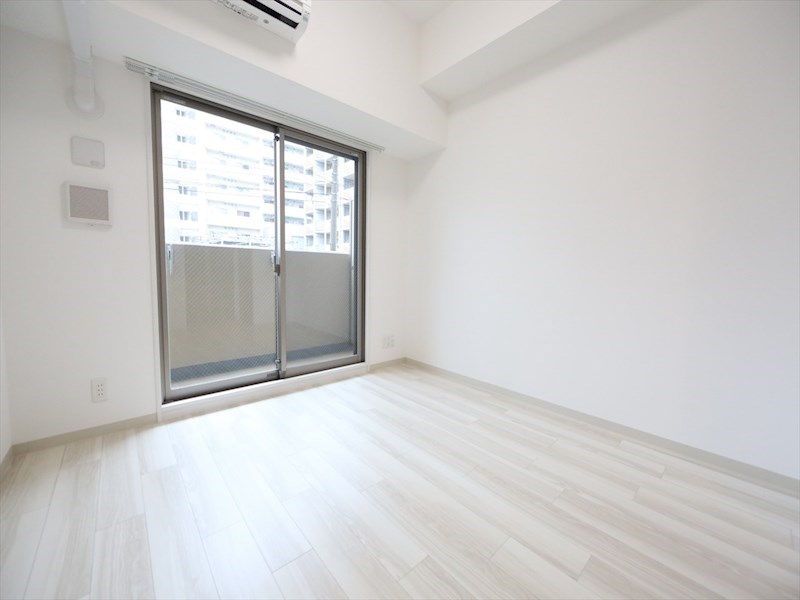 その他部屋・スペース　洋室6帖　エアコン付　クローゼット付　バルコニー