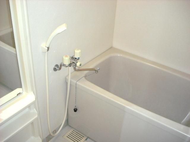 バス・シャワールーム　お風呂でゆったり