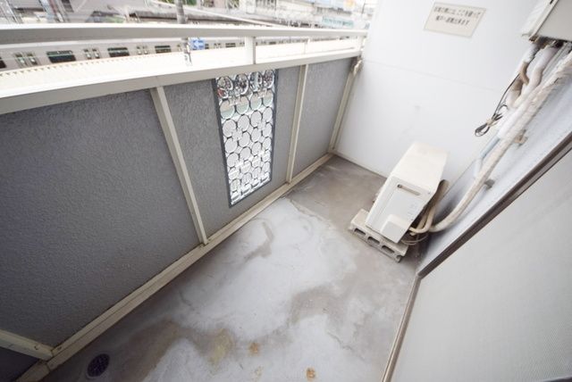 バルコニー　バルコニー