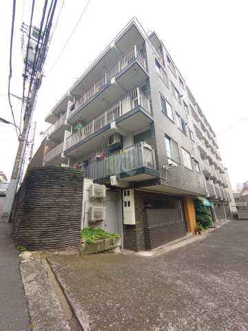 建物外観　四谷グリーンマンション