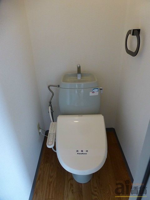 トイレ　～同仕様画像～