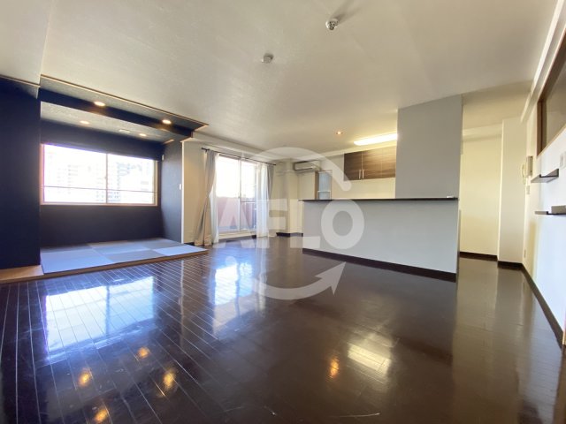 居室・リビング　メディアプラザ南堀江II　リビング