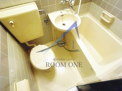 バス・シャワールーム　お風呂です。