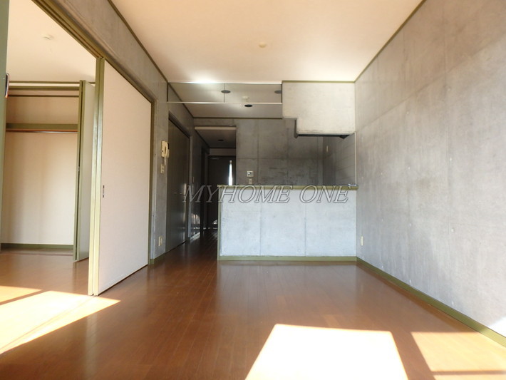 居室・リビング　リビング