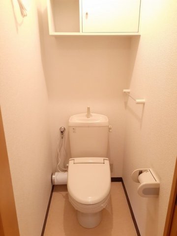 トイレ　トイレもきれいです