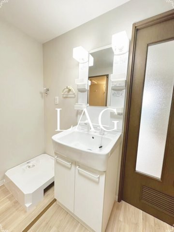 洗面設備　独立洗面台です。