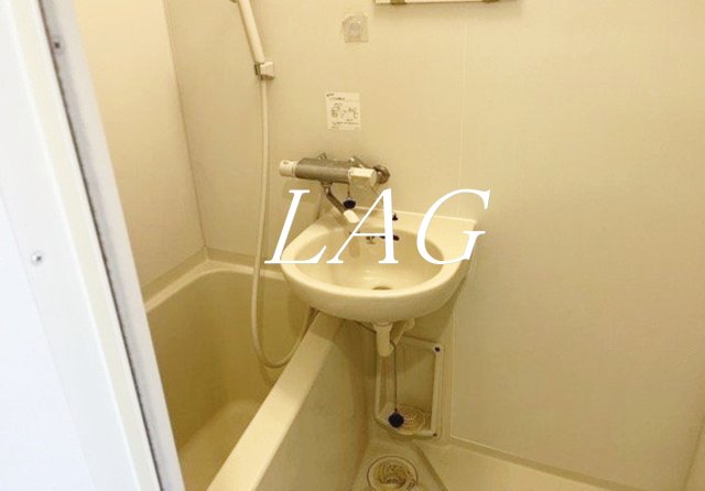 バス・シャワールーム　お風呂です。