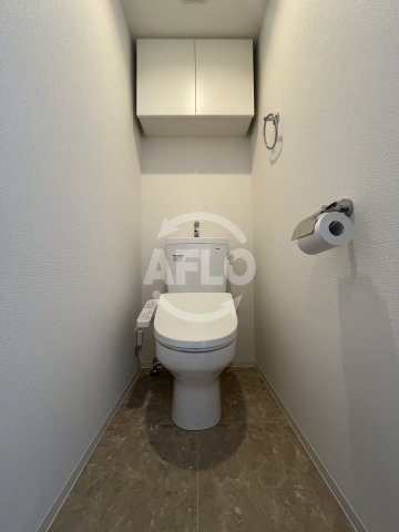 トイレ　セレニテ十三ミラク　トイレ