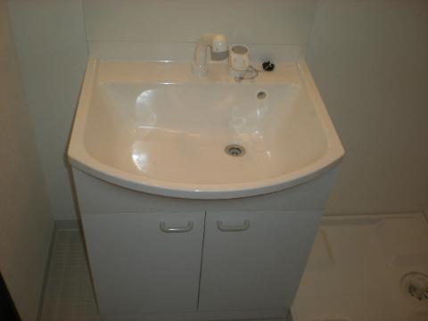 洗面設備　洗髪洗面化粧台