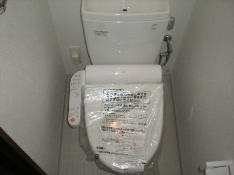 トイレ　シャワー付トイレ