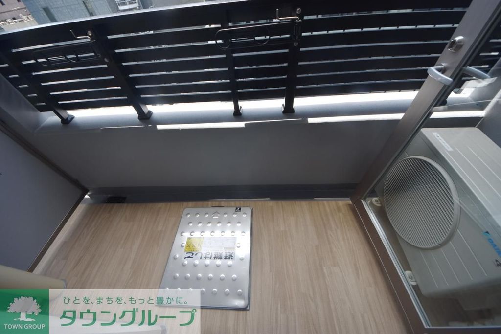 バルコニー　バルコニー