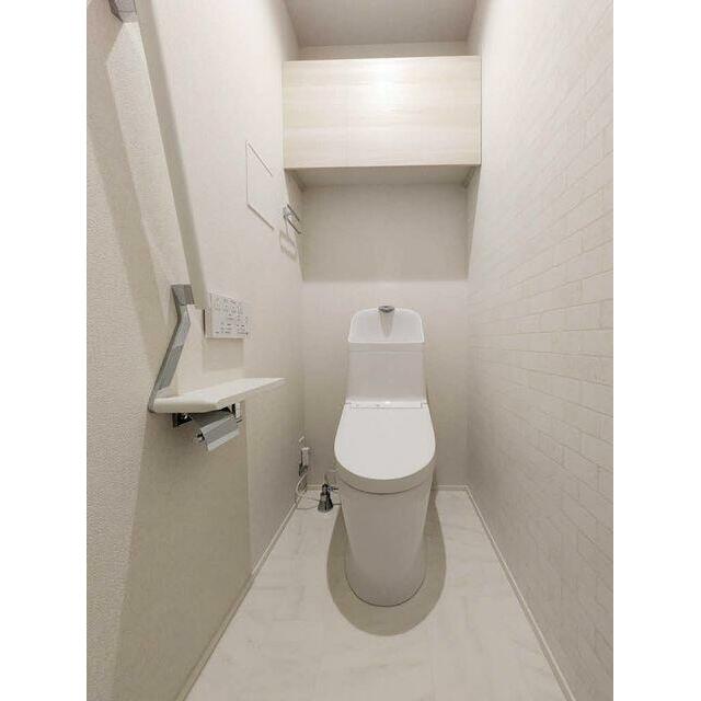 トイレ　■温水洗浄便座のトイレ