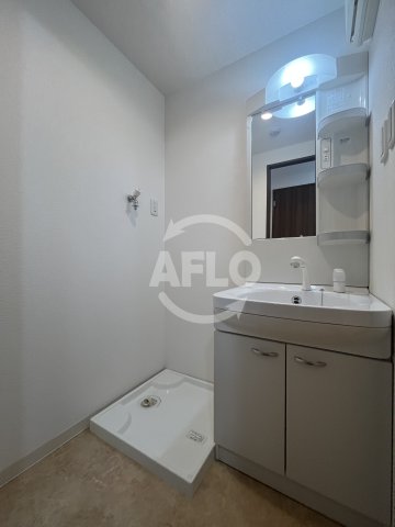 洗面設備　パーラム淡路　洗面台