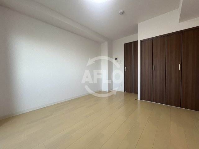 居室・リビング　パーラム淡路　リビング