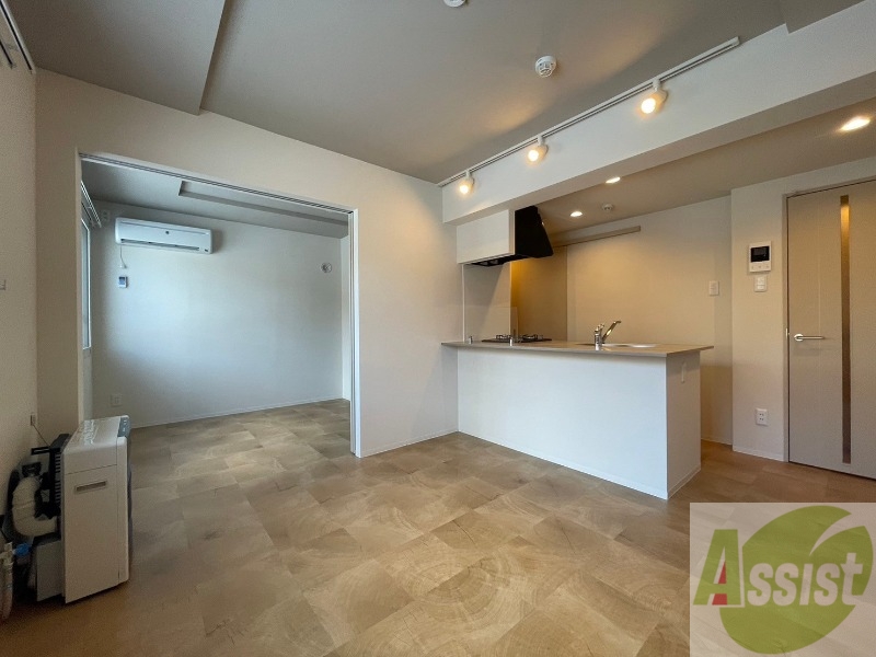 居室・リビング　広々としたリビングですね。使い勝手がよさそうですね！