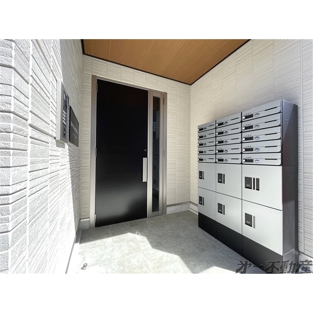 エントランス　エントランス