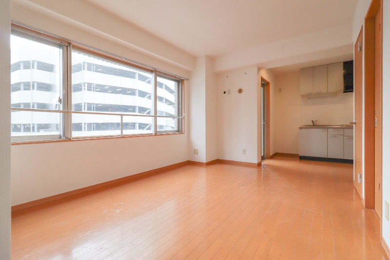 居室・リビング　図面と現状に相違がある場合には現状を優先