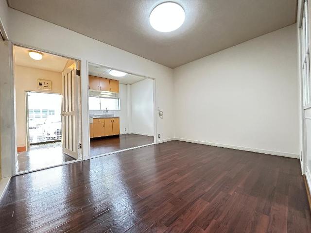 居室・リビング　リビング