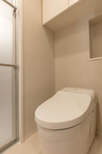 トイレ　※写真は同タイプ住戸です。