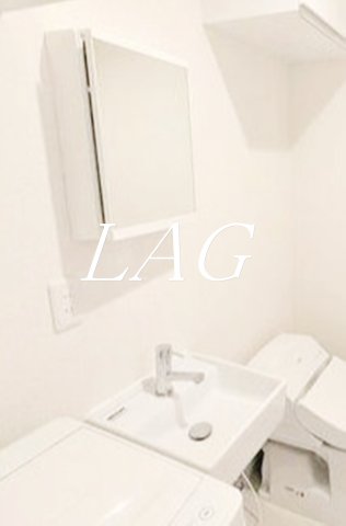 洗面設備　洗面台です。