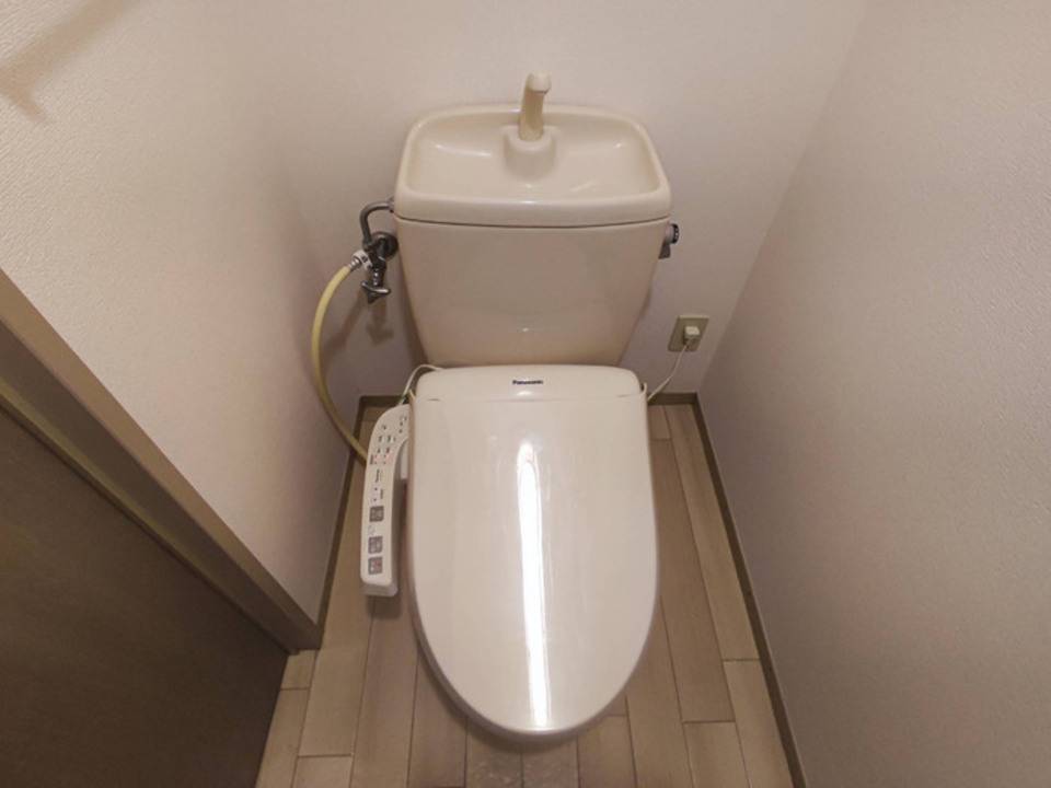 トイレ　トイレ