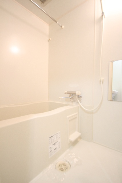 バス・シャワールーム　※別室の参考写真の為、現況優先です。