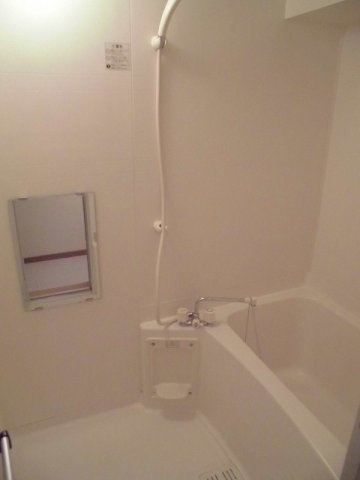 バス・シャワールーム　お風呂です