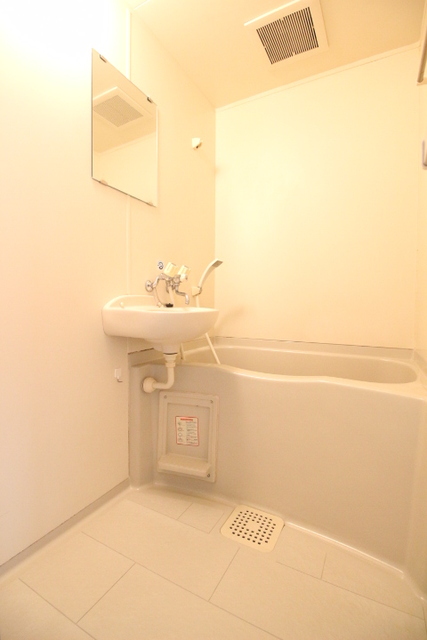 バス・シャワールーム　浴室