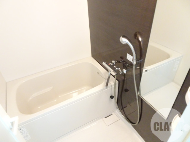バス・シャワールーム　浴室乾燥機付きバス♪