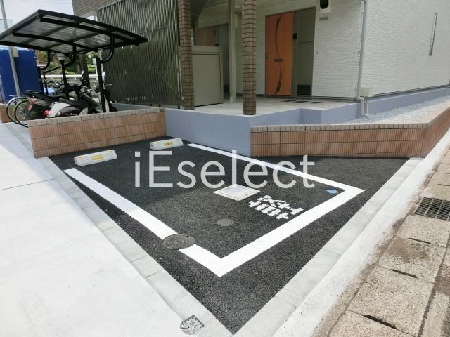 駐車場　敷地内駐車場