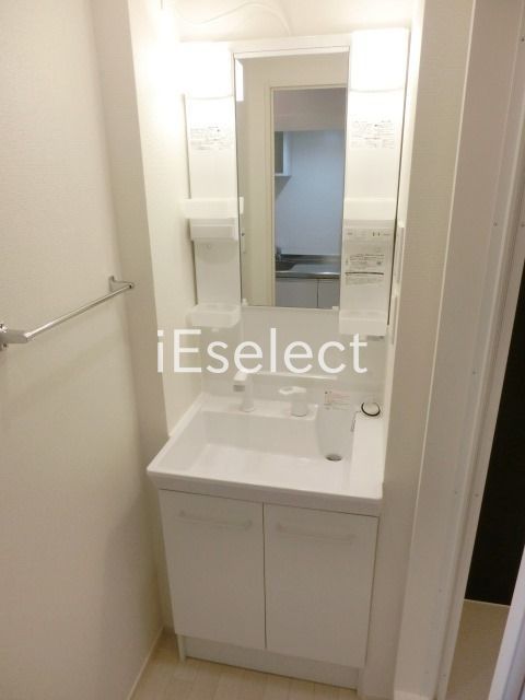 洗面設備　便利な独立洗面台