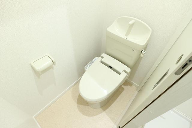 トイレ　トイレ