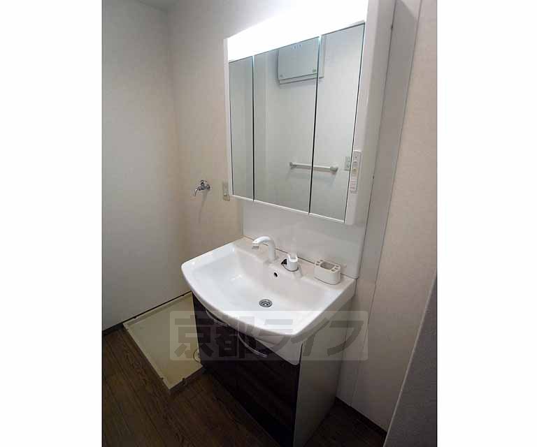 その他設備　人気のシャンプードレッサーです。