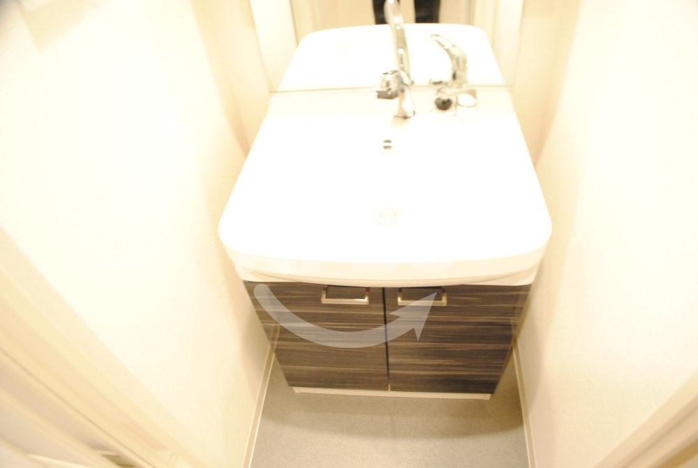 洗面設備　エスリード大阪天満宮　洗面脱衣所