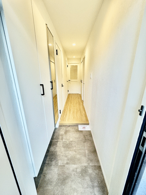 玄関　☆お問い合わせは044-299-8985までお電話ください☆