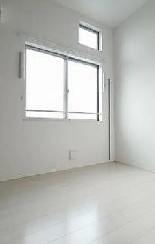 居室・リビング　☆明るい洋室☆