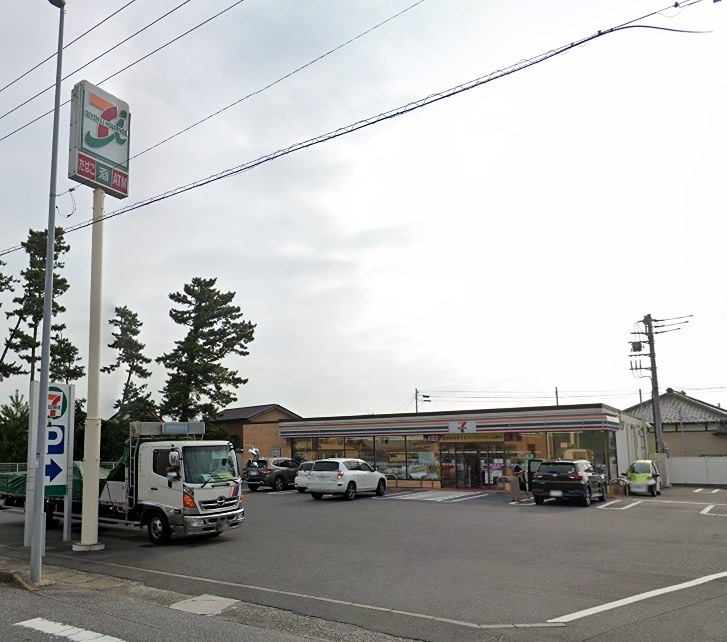 コンビニ　セブンイレブン 木更津高柳3丁目店（コンビニ）まで534m