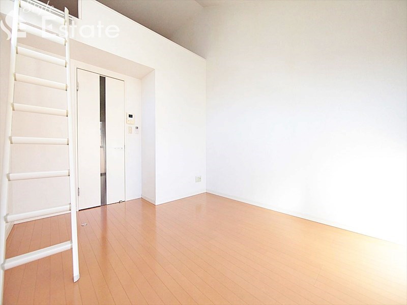 居室・リビング　内装