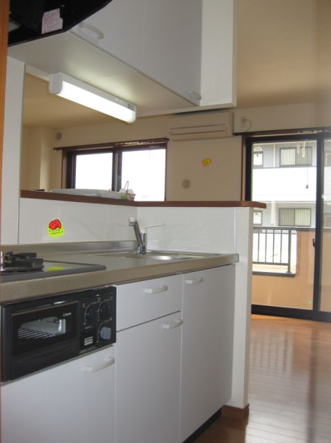 キッチン　カウンターキッチンです。