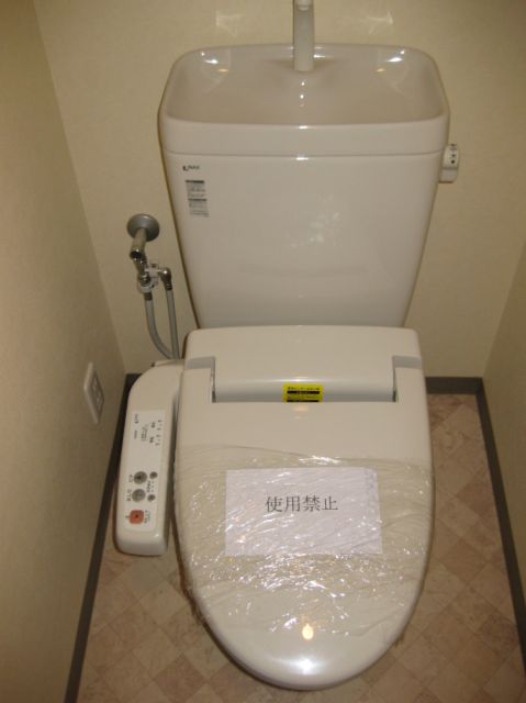 トイレ　ウォームレットのトイレです。