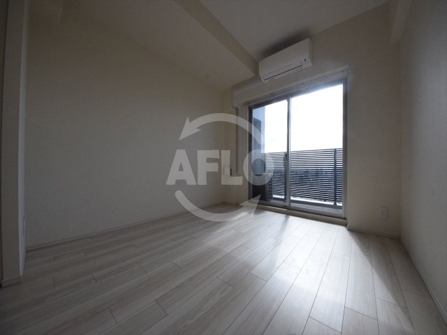 居室・リビング　アドバンス大阪バレンシア　リビング