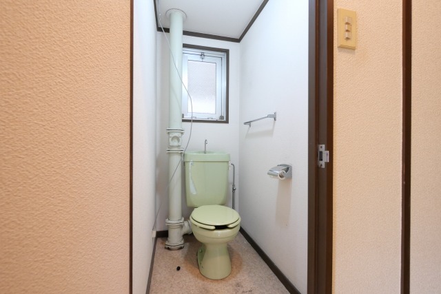 トイレ　落ち着いたトイレです