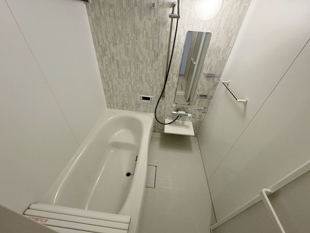 バス・シャワールーム　バスルーム