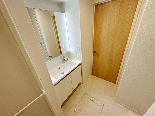 洗面設備　洗面室