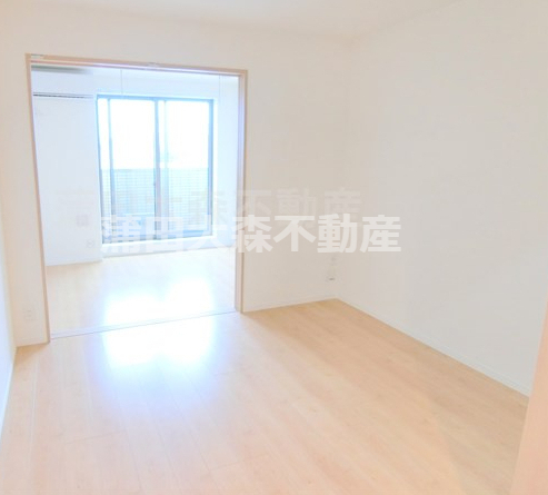 居室・リビング　DK8.7帖　(D5.9帖+K2.8帖)　ダイニング  2K